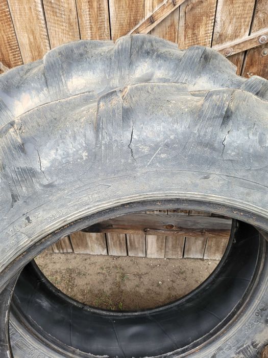 Opony ciagnika 13.6 R 38