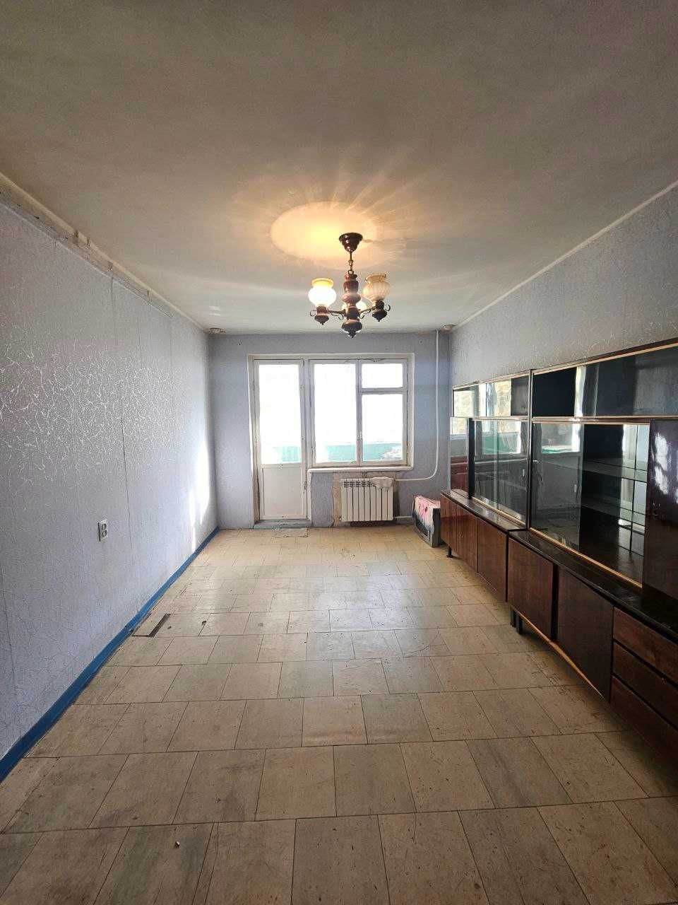 Продается двухкомнатная квартира на Дзержинке, ул. Бызова (бывш.Якира)