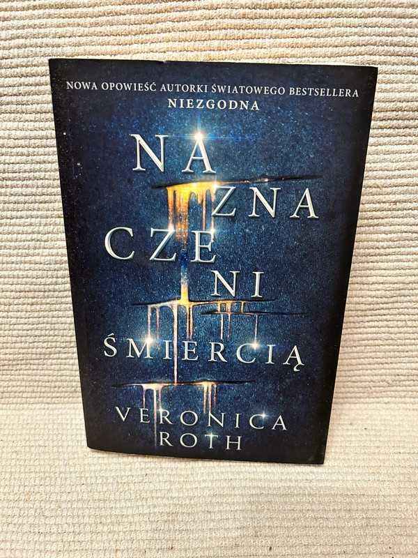 "Naznaczeni" Veronica Roth stan bardzo dobry