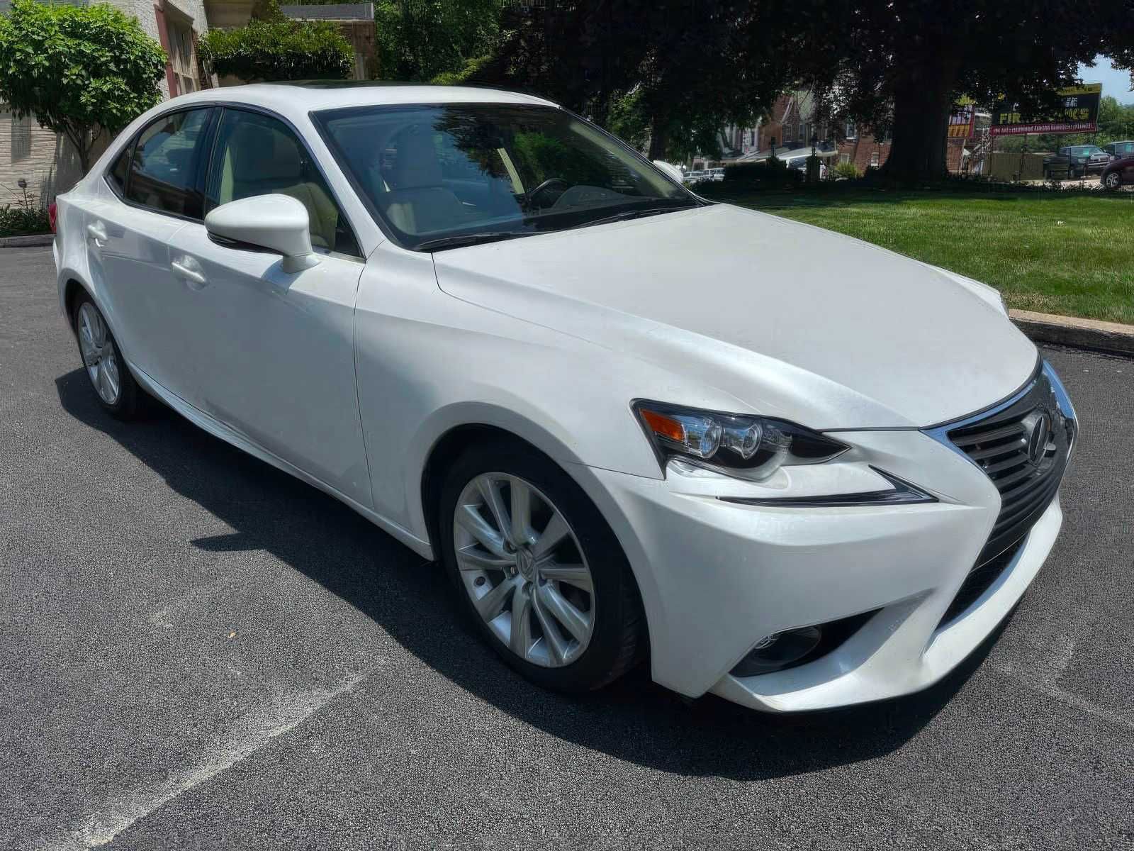 2016 Lexus IS 300