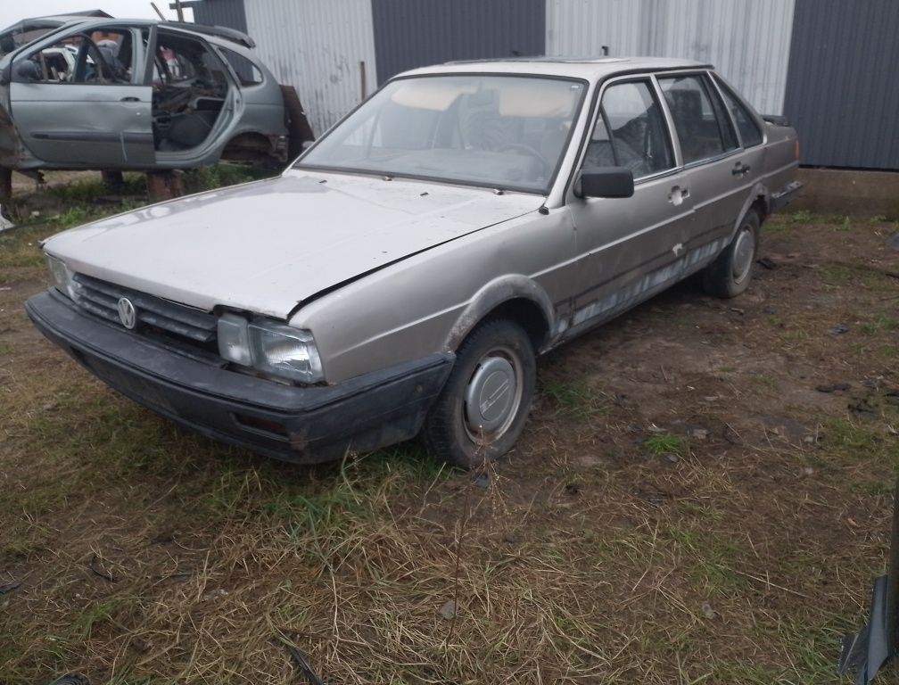 Розборка Vw Passat B2,Santana