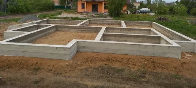 Виконуємо будівельні роботи під ключ або поетапно