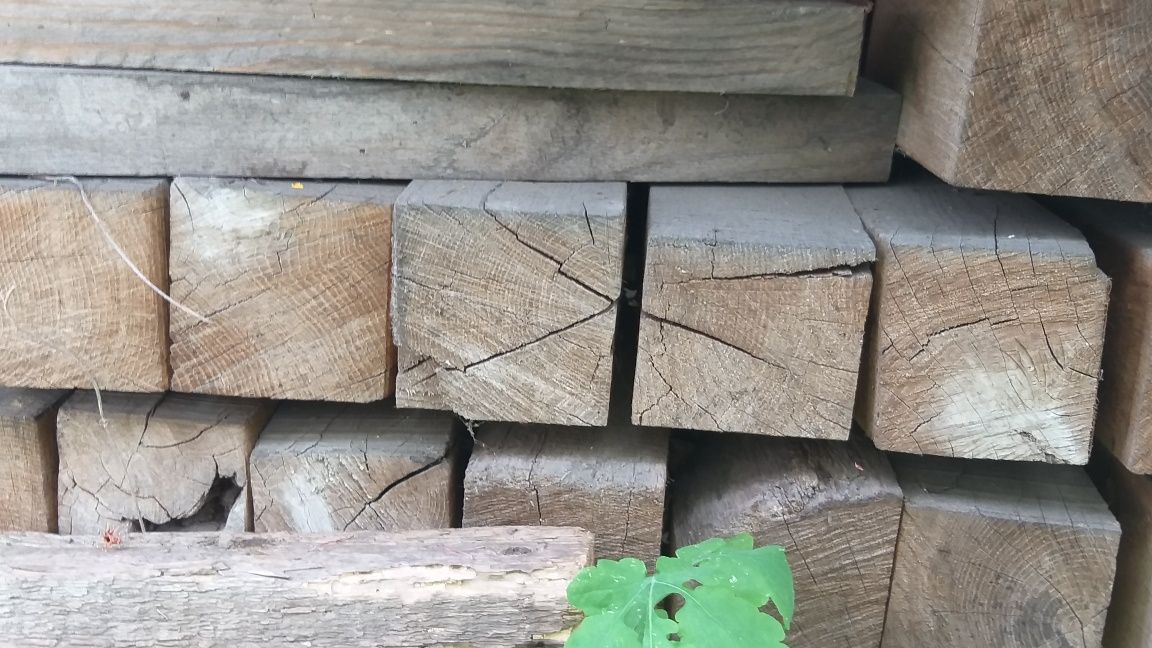 Продаеться дубовий брус