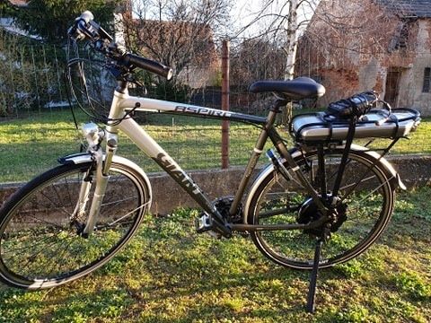 Rower elektryczny męski Giant Aspiro