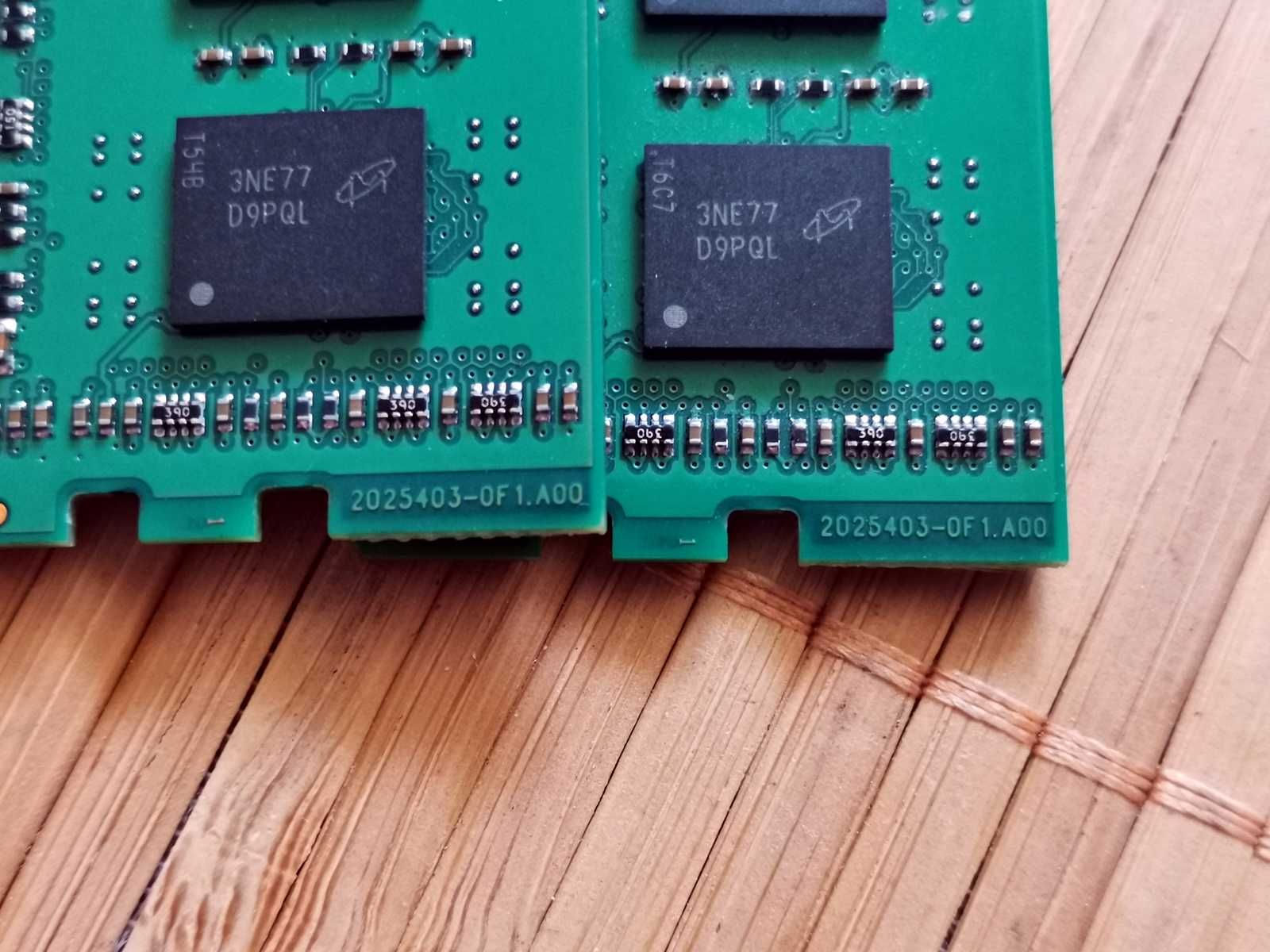 DDR3 16GB AMD 12800 AMD