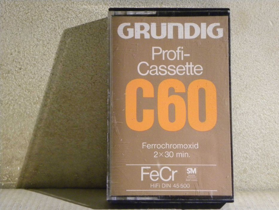 kaseta magnetofonowa GRUNDIG FeCr Profi chromowo żelazowa typ III