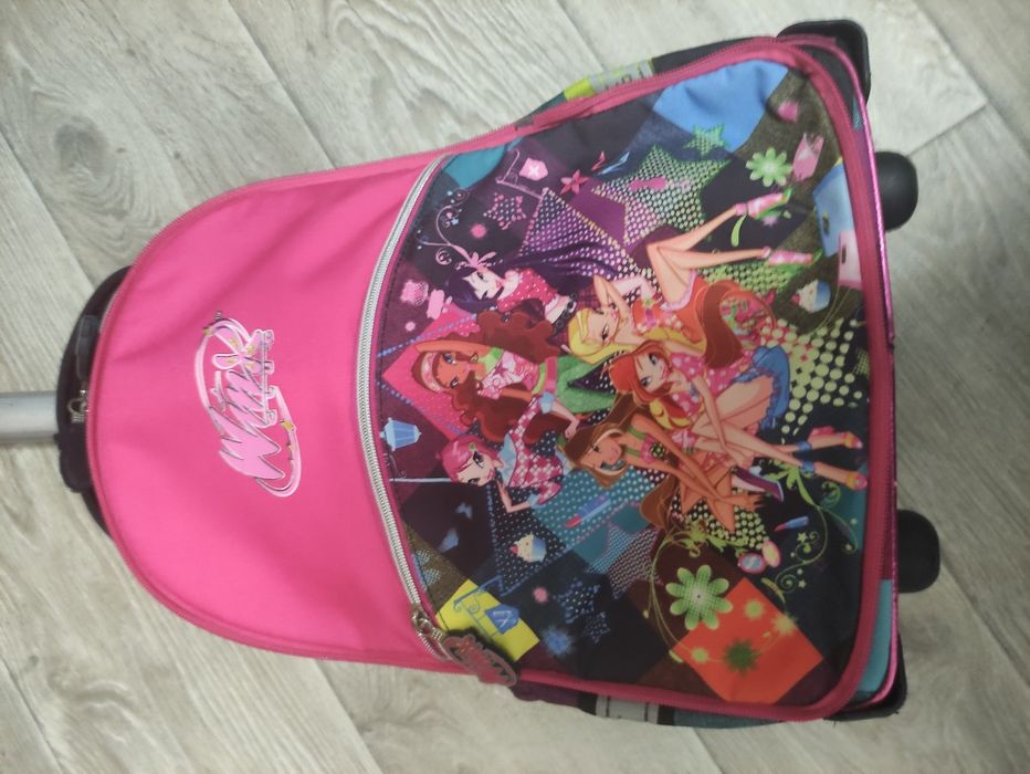 Рюкзак на колесах.В хорошому стані.