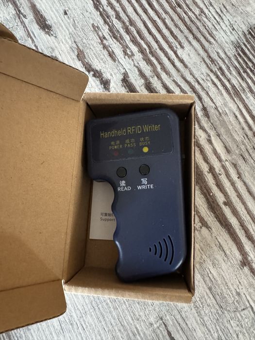 Програматор для ключей домофона