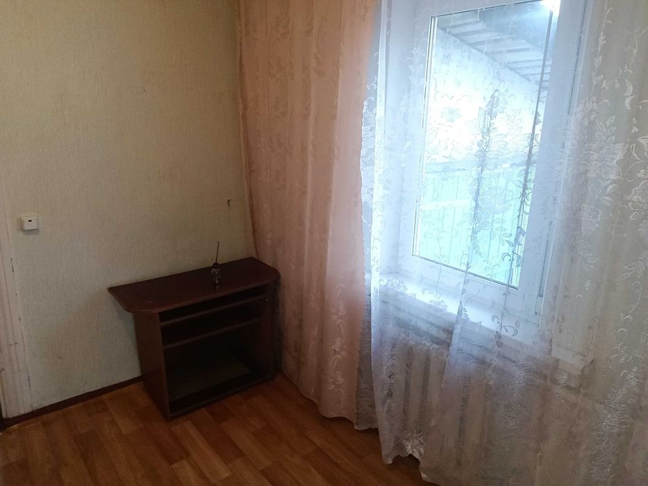 Частина будинку в районі Болдиної гори, окремий двір 6 соток. (С1)