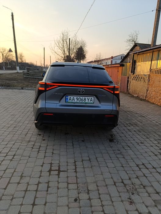 Продам Tayota bz4