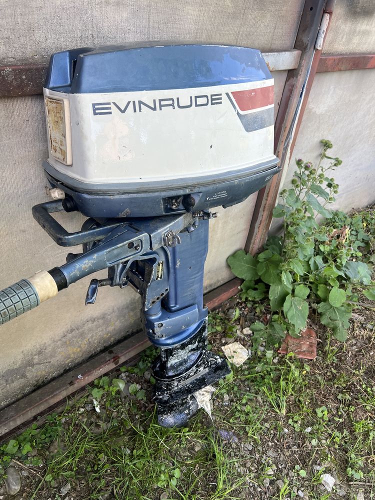 Мотор лодочний evinrude 20