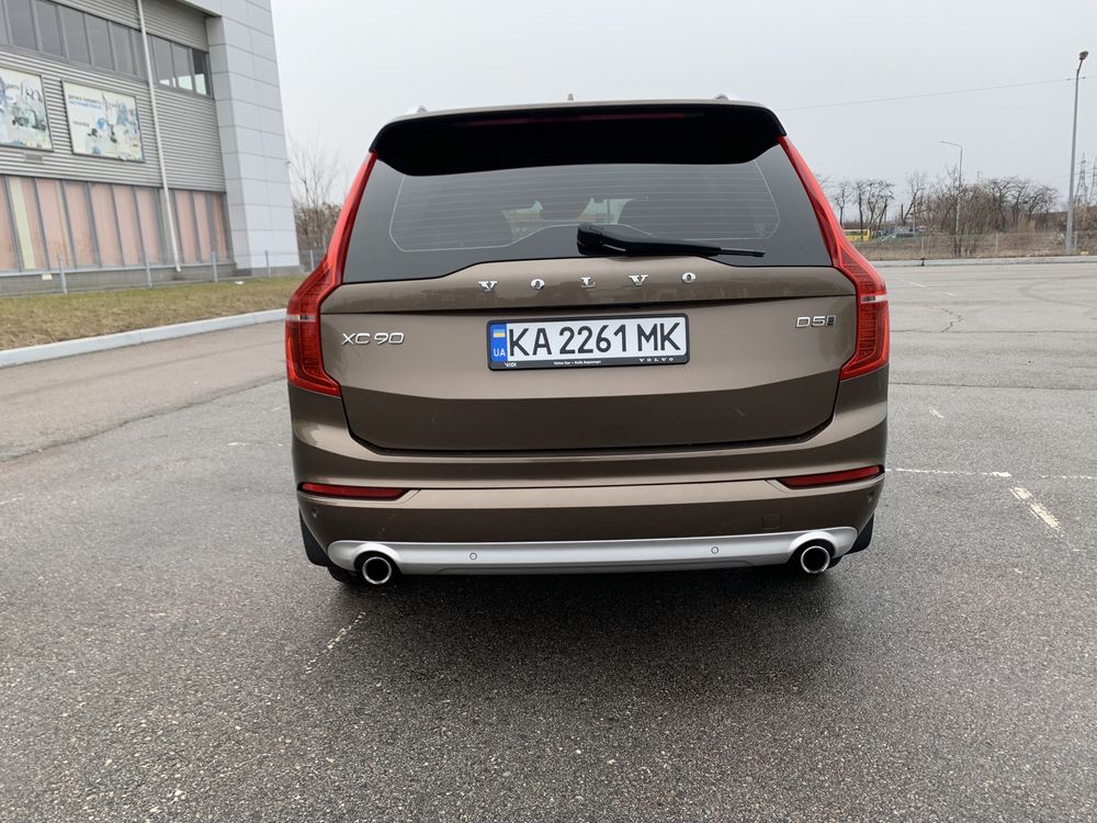 Volvo XC90 , 2016 рік.