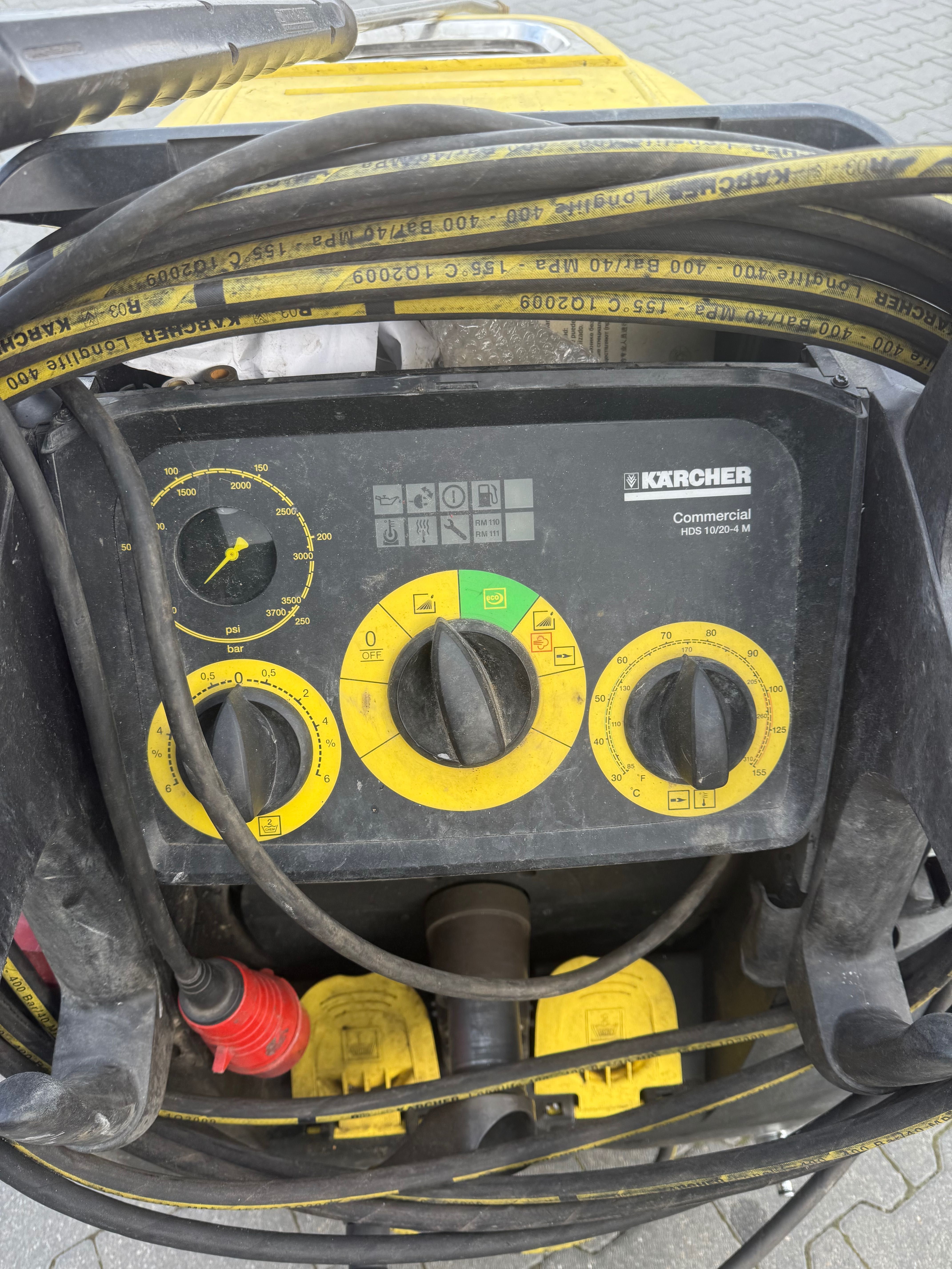 Karcher z podgrzewaniem wody