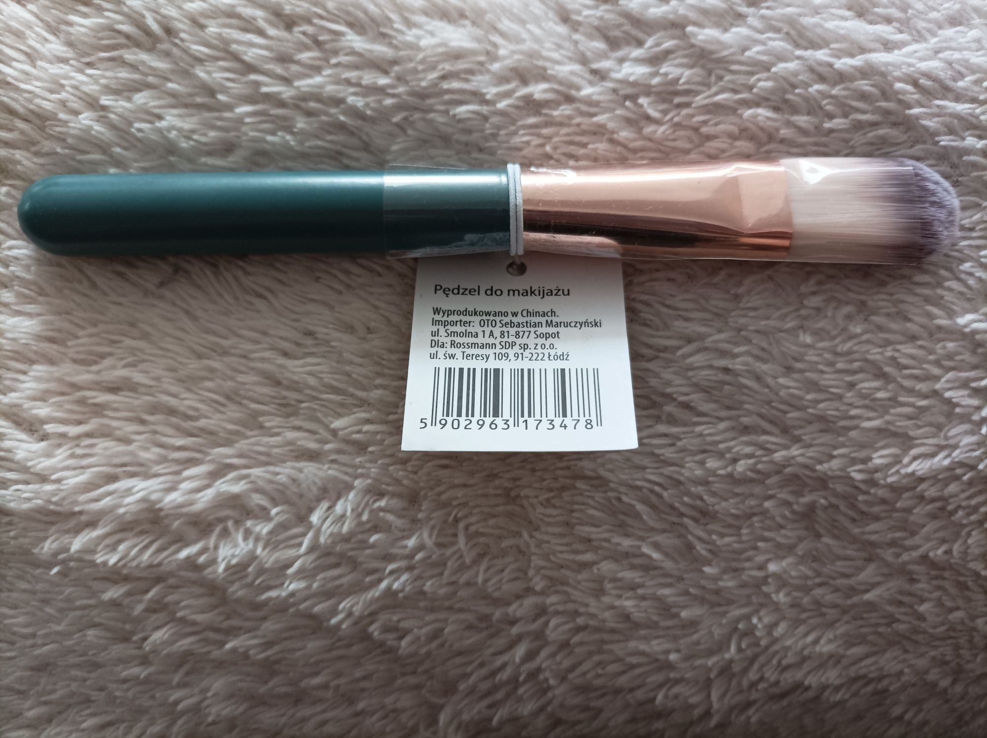 Nowy pędzel do makijażu Rossmann eloy