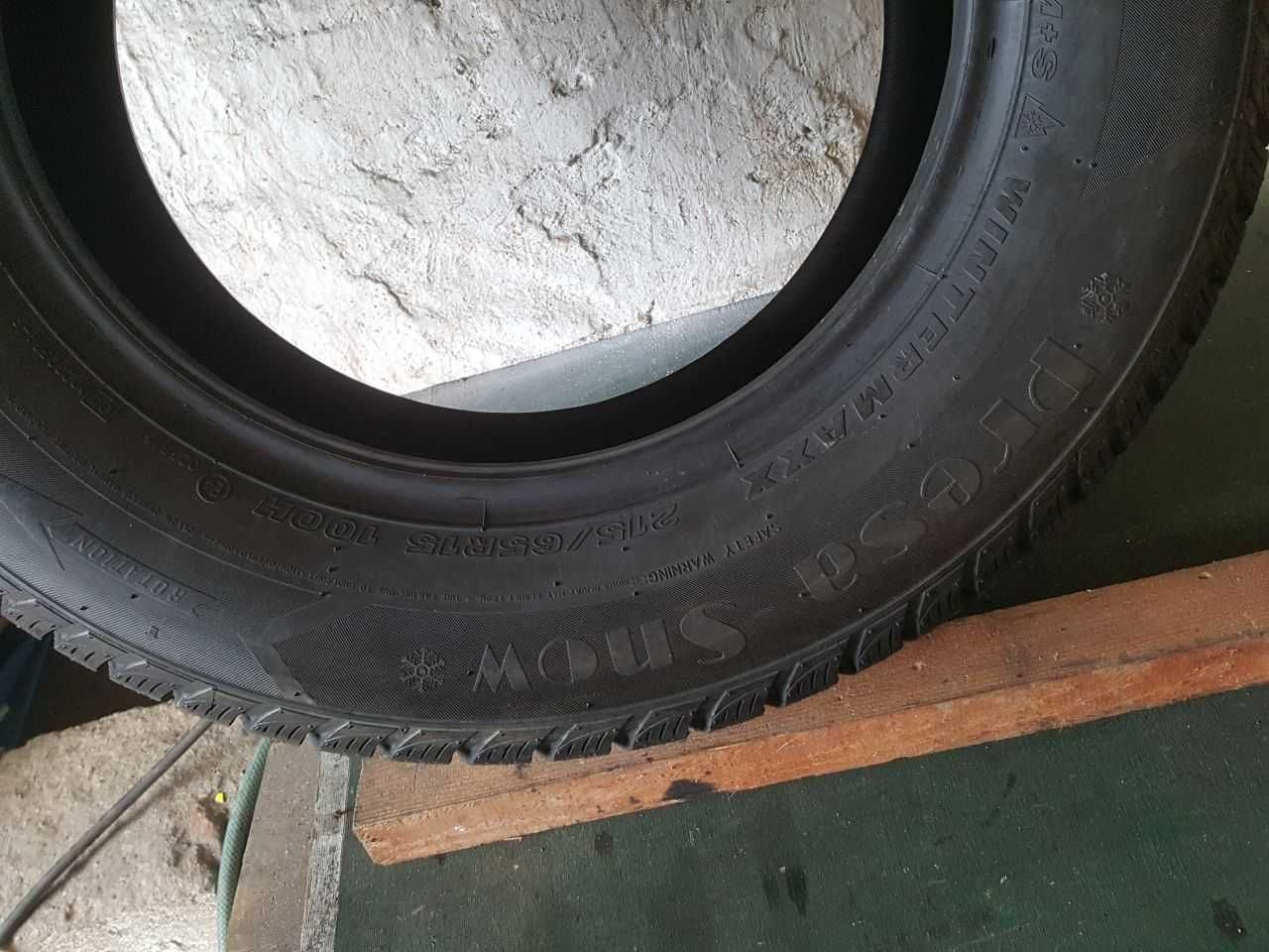 Opona Jak Nowa Demo zimowa 215/65R15 9,6mm Maxxis Presa Snow