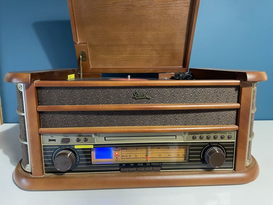 Gramofon z glosnikami Dual Nr 4