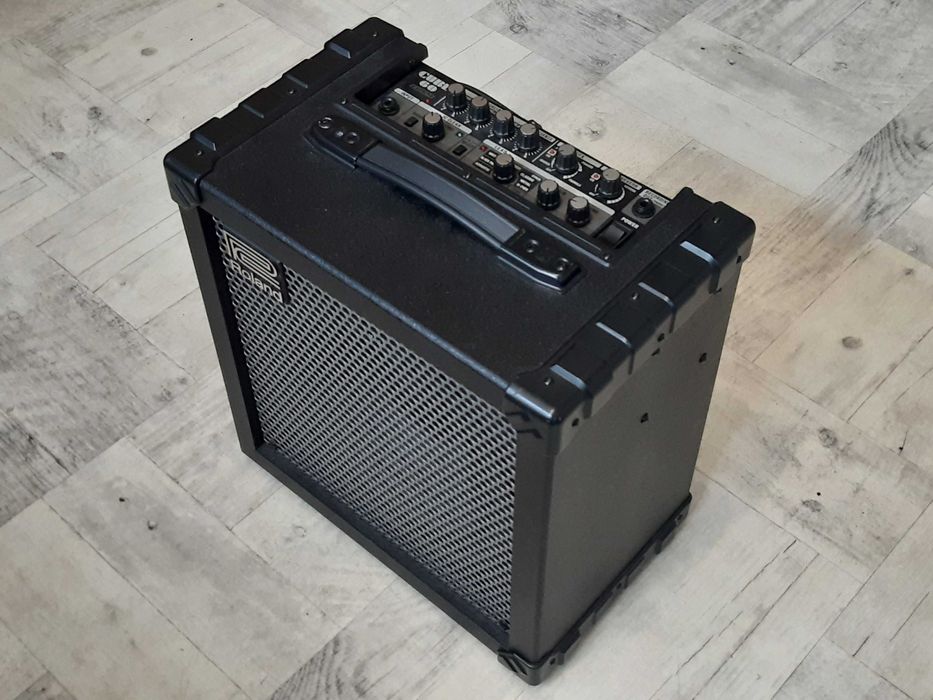 Super Wzmacniacz Roland Cube 60-efekty Boss-wyjście na kolumnę-zamiana