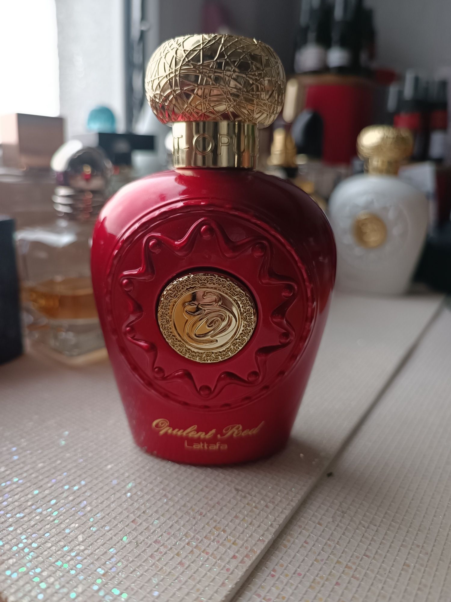 Lataffa Opulent Red perfumy woda perfumowana uniseks