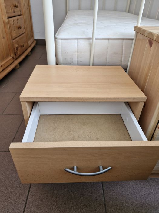 Szafka nocna szer. 39 cm wys. 41 cm gł. 28 cm stan bdb wysyłka