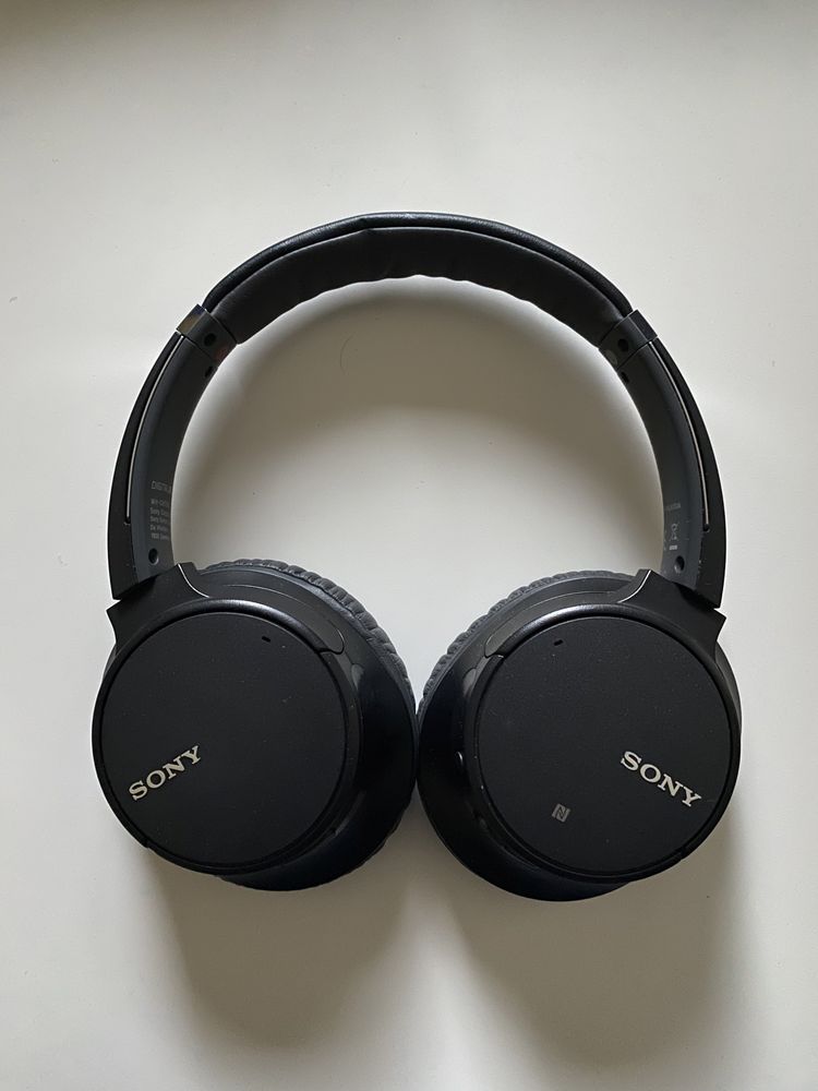 Auscultadores Sony WH-CN700N como novos