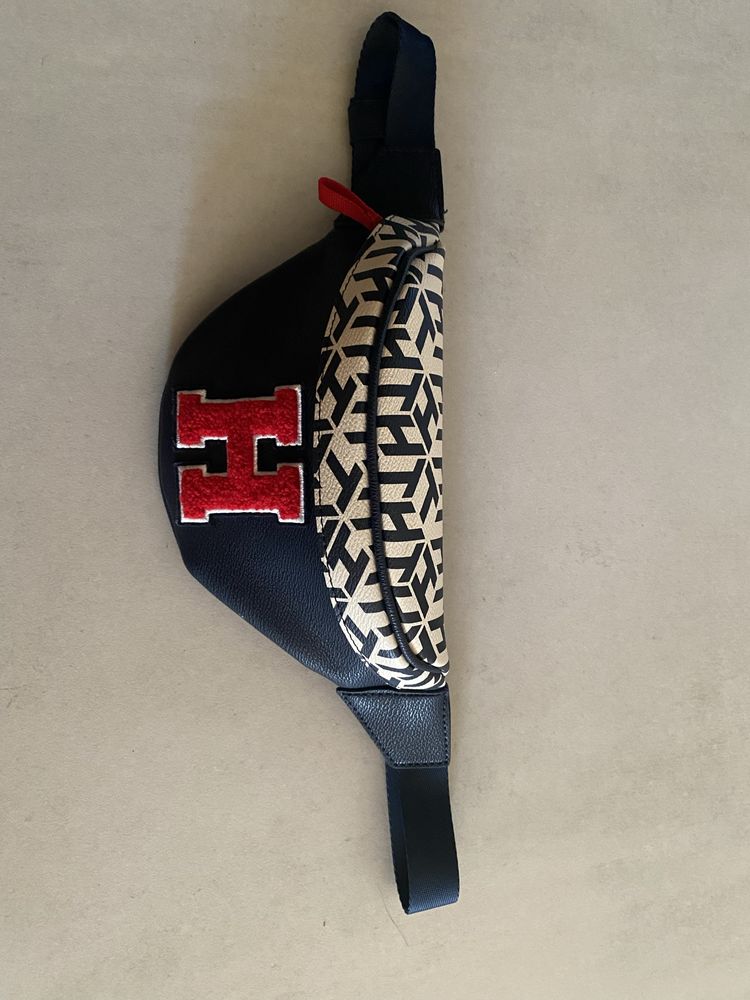 Nerka dziecięca tommy hilfiger nowa