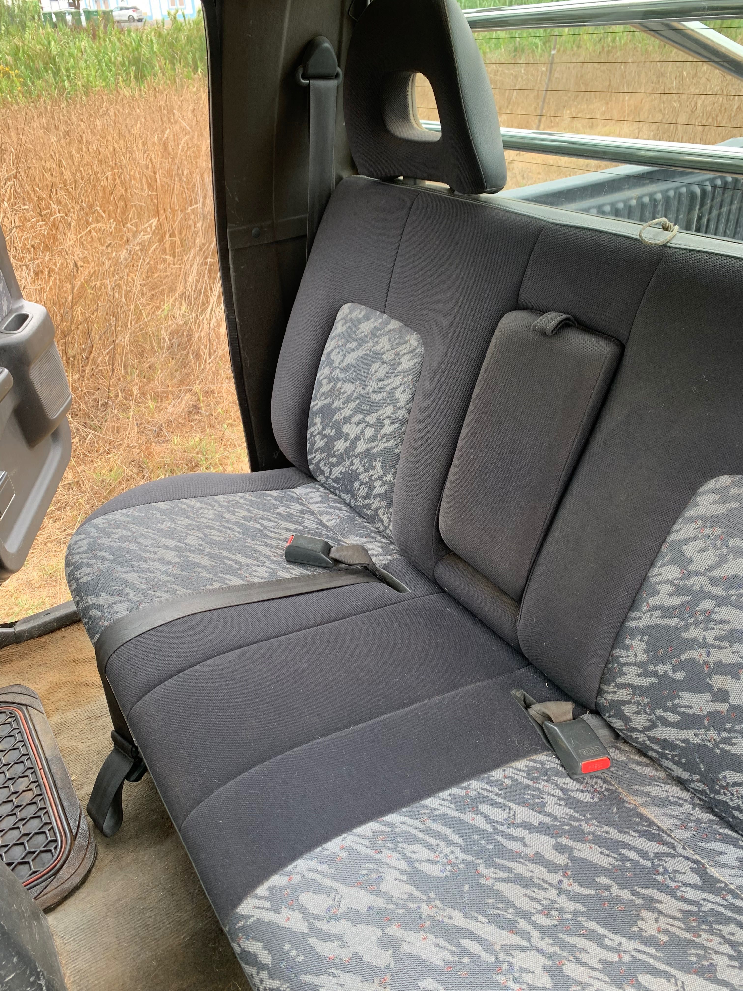 Mitsubishi L200 2.5 TD Strakar 4x4 5 lugares