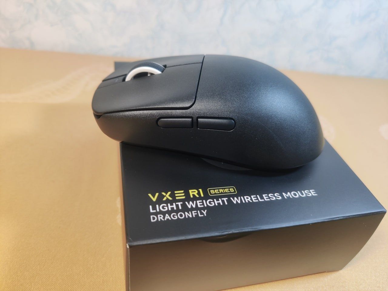 Беспроводная игровая мышь Vgn Vxe Dragonfly R1 SE+