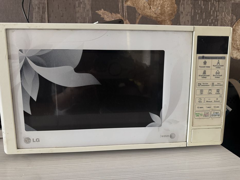 Мікрохвильовка LG