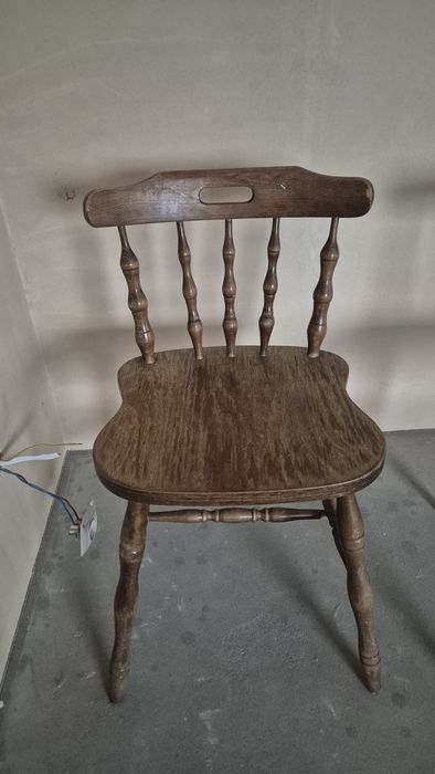 Krzesła gięte , patyczak, prl, ludwik, odrestaurowane