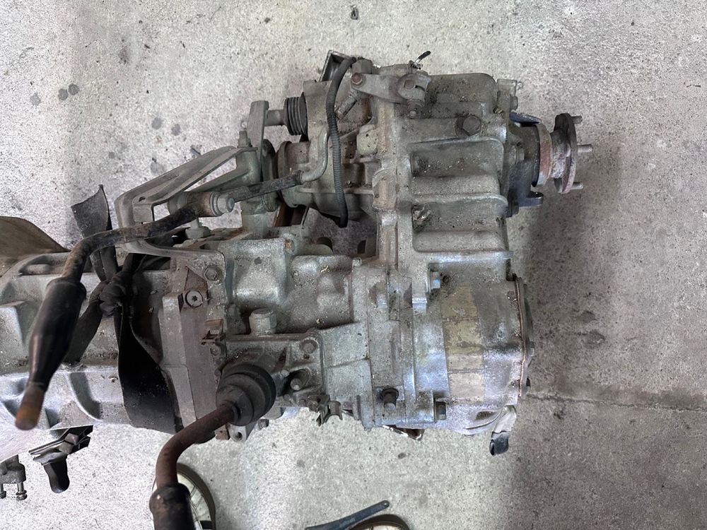 Caixa de velocidades toyota land cruiser Kzt KZJ 70 VX
