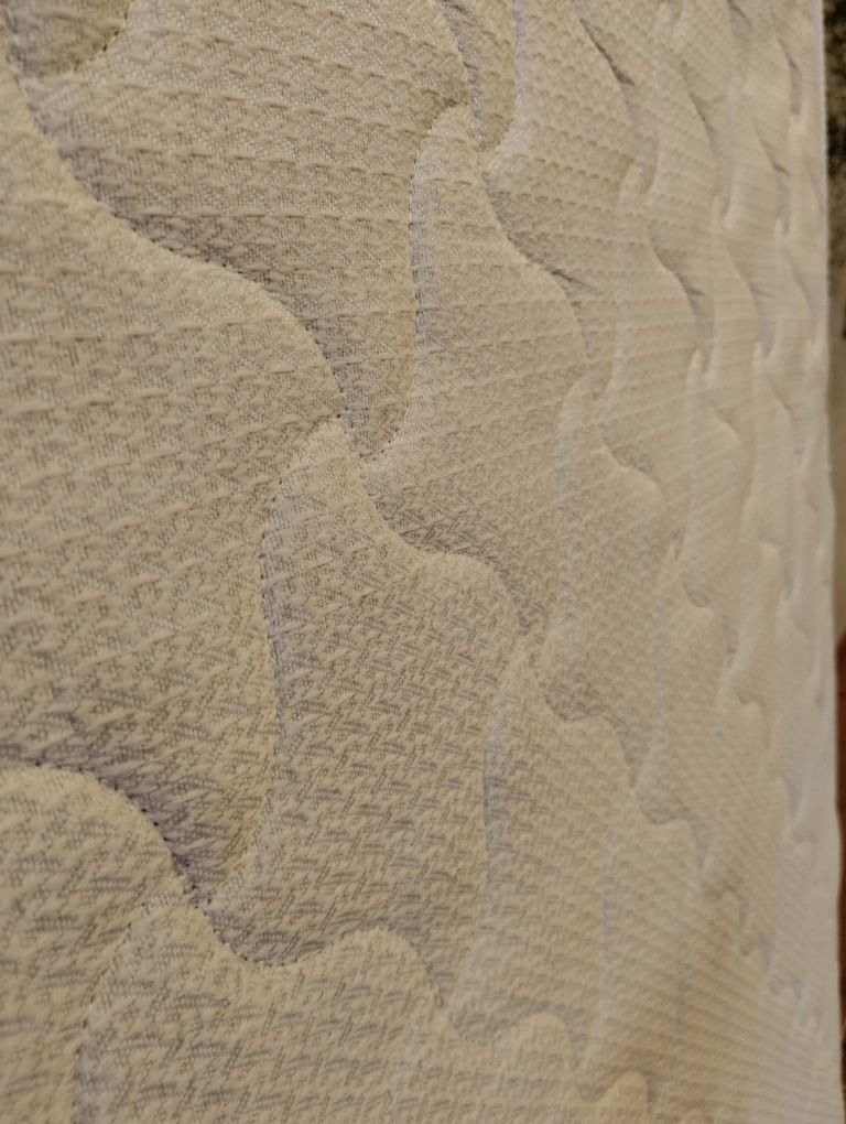 Colchão 1.95x0.95x0.20