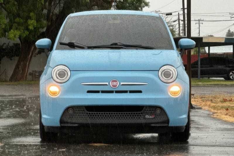 2017 FIAT   500e