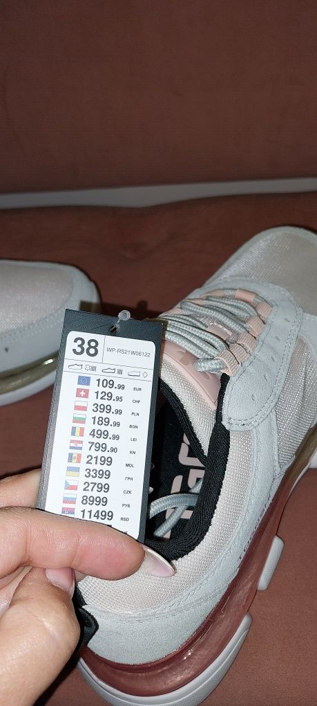 Sneakersy togoshi