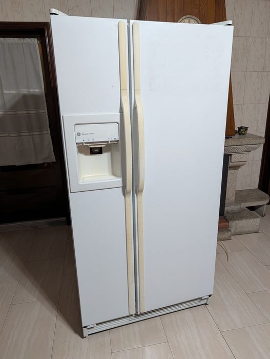 Frigorífico americano GE TFX25ZP