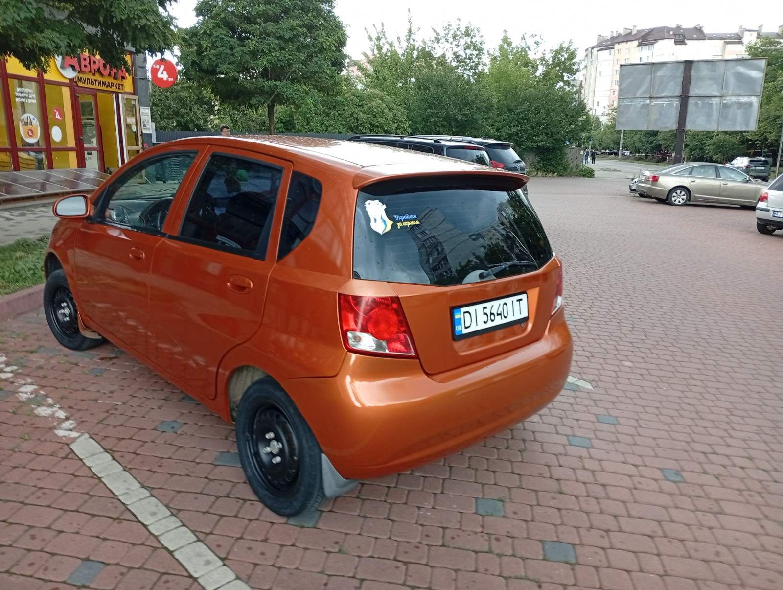 Продам автомобіль