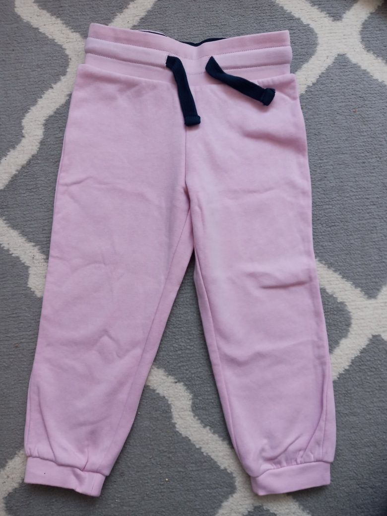 Spodnie dresowe różowe dla dziewczynki na 86/92 Lupilu
