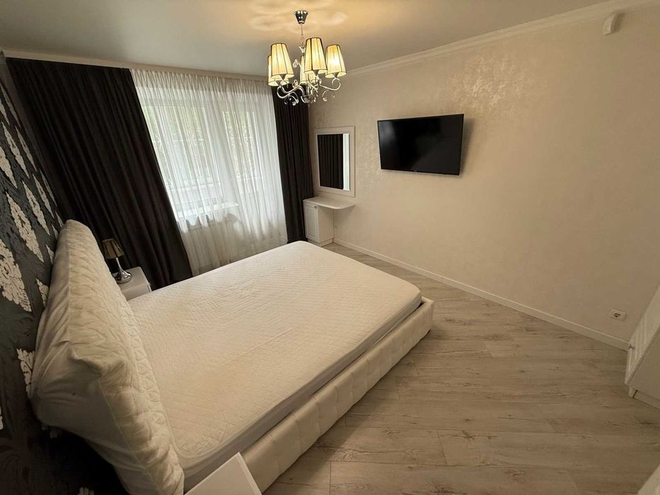 Трикімнатна квартира. Центр міста. ІНДИВІДУАЛЬНЕ опалення‼️