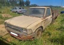 Toyota Hilux 2.4d  Cabine simples 4x2