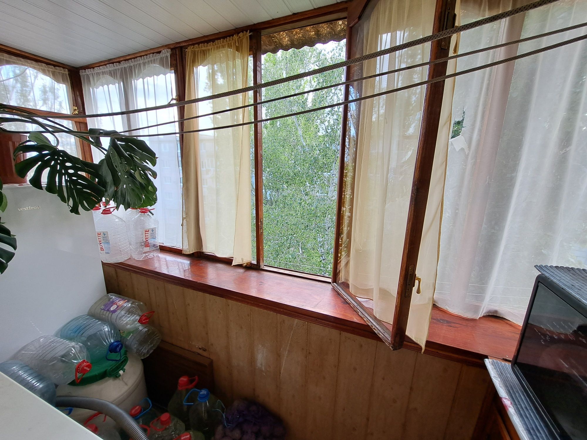 Продам 2-к квартиру, район Шкільний,  з ремонтом