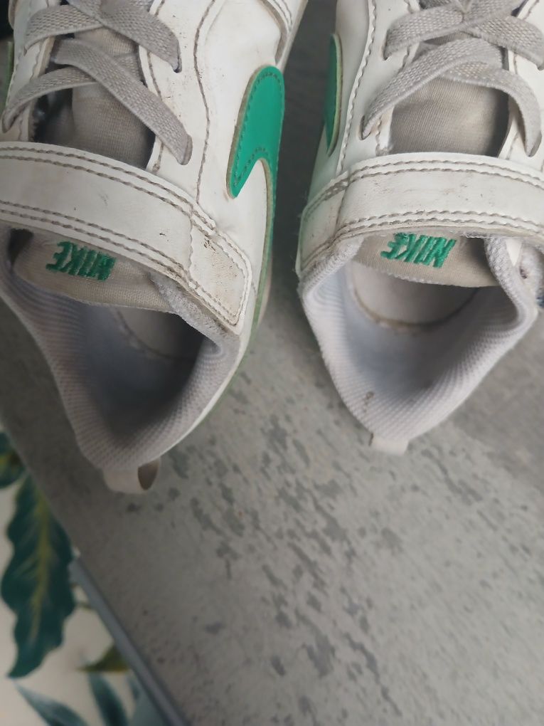 Nike chłopięce zadbane