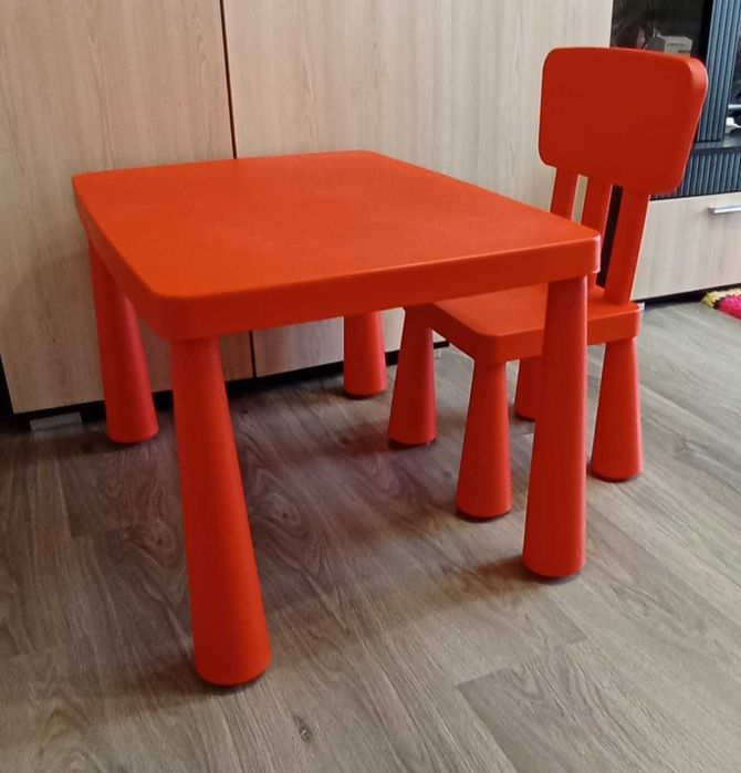 Набір меблів дитячий стіл та стілець IKEA (Ікея) MAMMUT