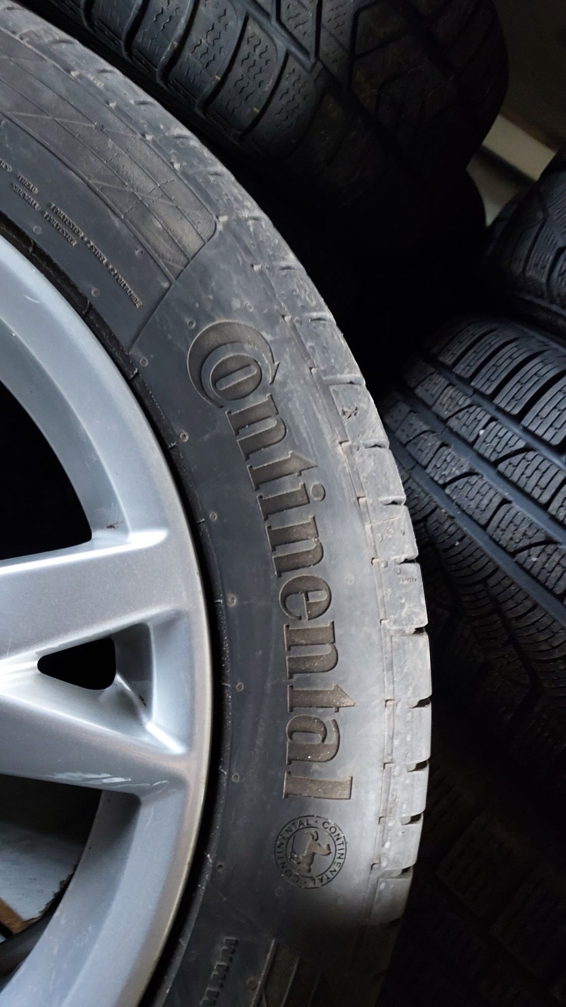Oryginalne Koła Audi A4 8W S-line 225/50R17 Continental 22r. Jak nowe