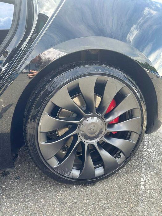 Tesla model 3 Performance