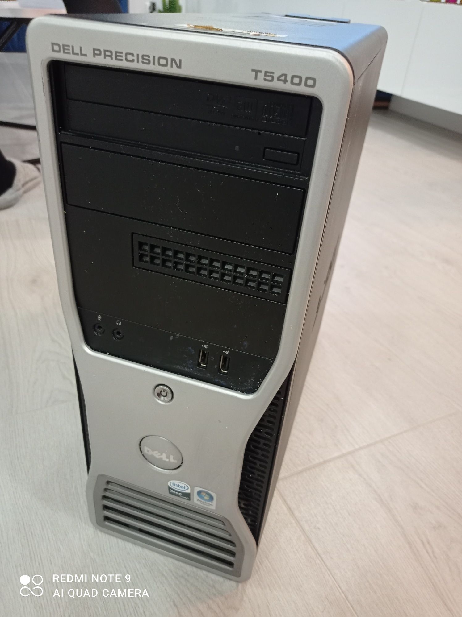 Komputer stacjonarny PC Dell precision T5400 Intel Xeon bez dysku