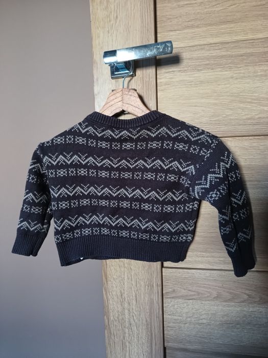 Śliczny sweterek, r. 92
