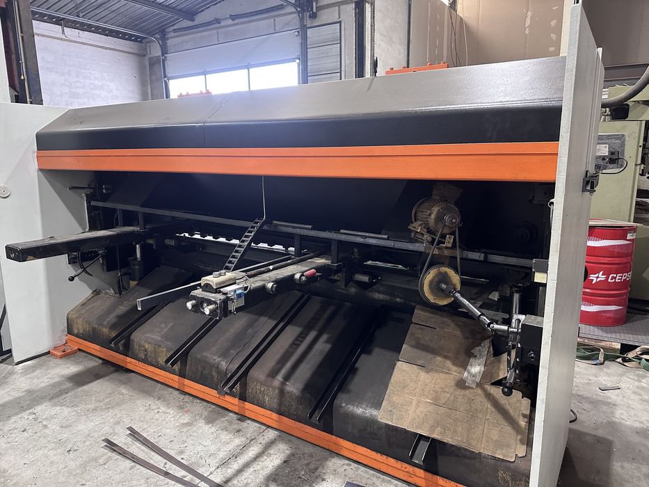 Guilhotina 12 mm — 3.1 metros