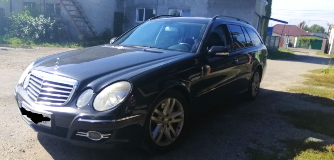 Mercedes e320 w211 avangard 2008