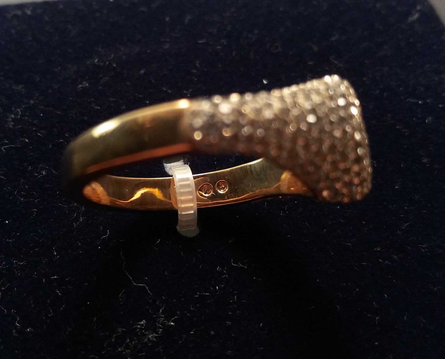 Swarovski Кольцо Розовое Золото с Кристаллами Сваровски. Колечко