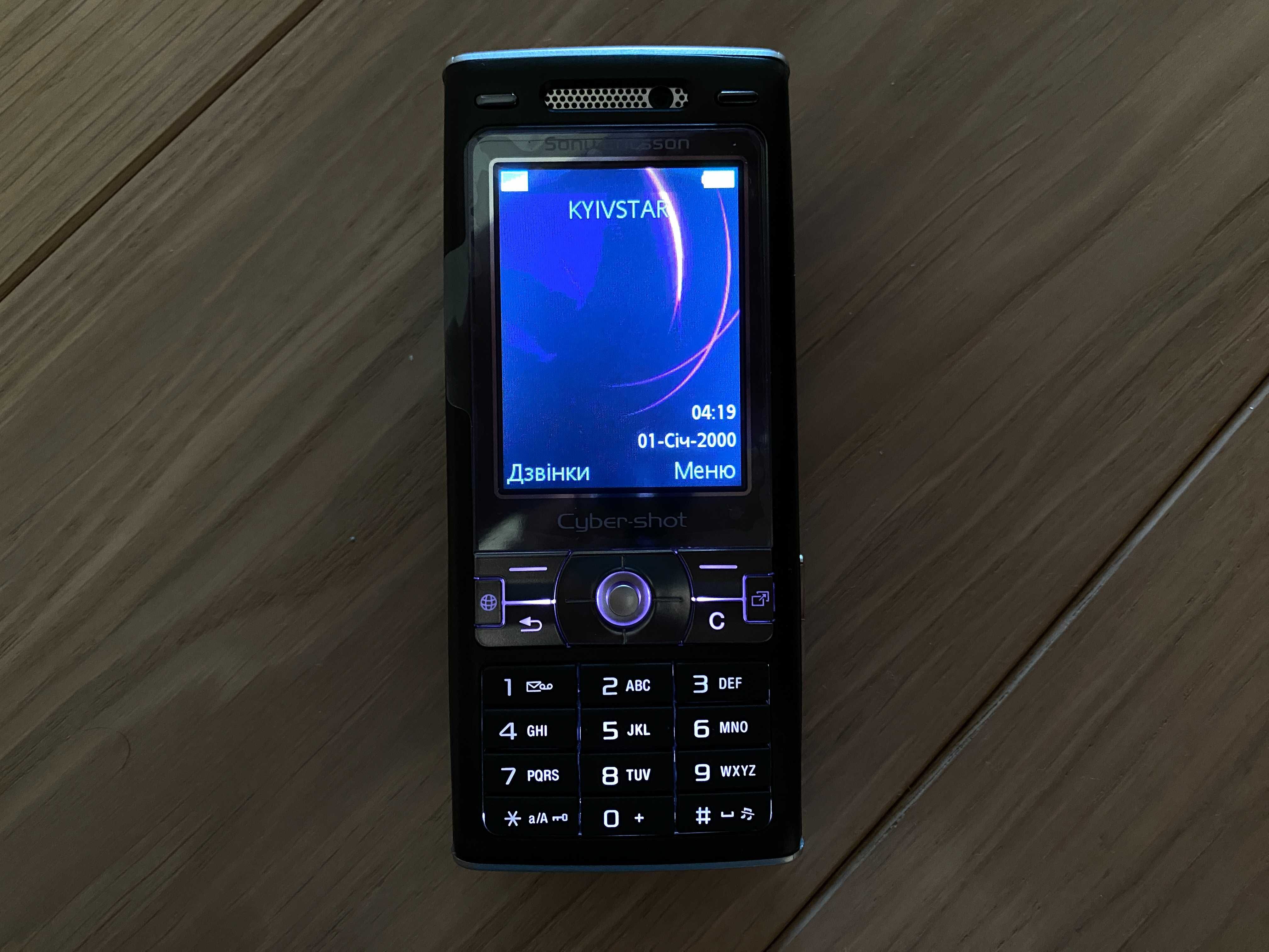 Sony Ericsson K800i - НОВИЙ ! - Оригінал ! раритет vintage phone ретро