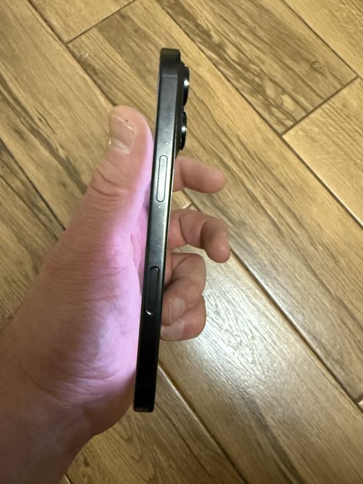 iPhone 16pro 256gb black